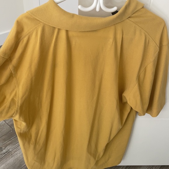 Hugo Boss Polo Size XL - Picture 5 of 5